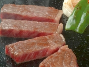 前沢牛 霜降肉ステーキ　160g(80g×2枚)