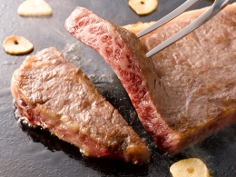 山形牛と蔵王牛のモモステーキ食べ比べセット500g（山形牛・蔵王牛　各250g）