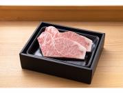 京都祇園で三代続くお肉屋みかくの「みかく牛」サーロインステーキ(500g)